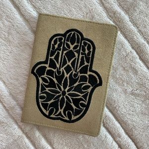 Hamsa Passport Holder